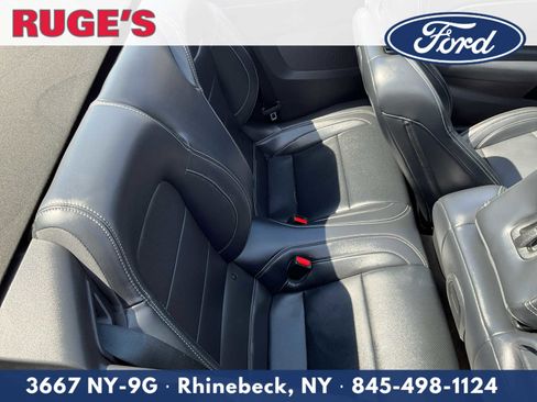 Used 2025 Ford Mustang Premium image 12
