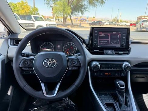 Used 2021 Toyota RAV4 XLE Premium AWD/4WD image 16