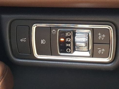 Certified 2024 Lincoln Aviator Reserve w/ Equipment Group 201A AWD/4WD image 26