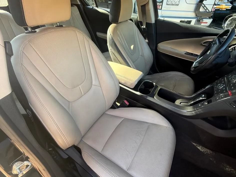 Used 2012 Chevrolet Volt Premium w/ Premium Trim Package FWD image 25