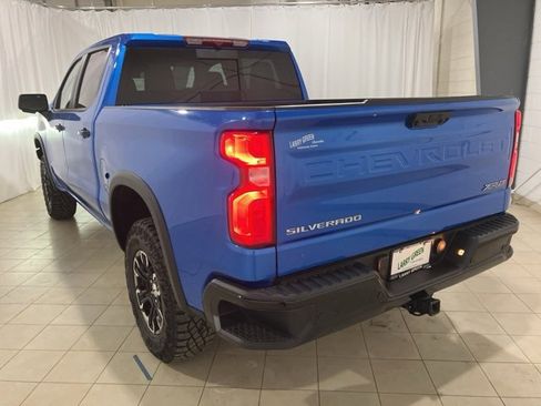 Used 2025 Chevrolet Silverado 1500 ZR2 image 3