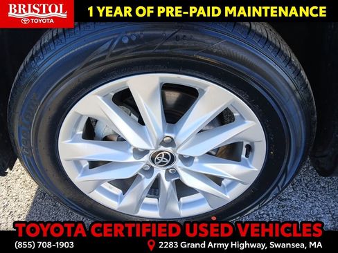 Certified 2023 Toyota Corolla Cross LE w/ Moonroof Package image 13