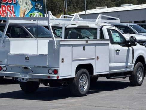 New 2026 Ford F350 XL w/ XL Chrome Package AWD/4WD image 5