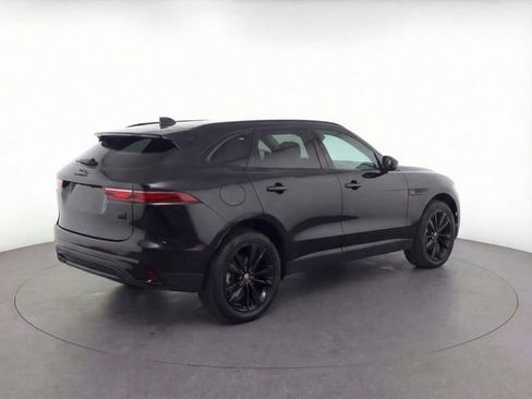 New 2026 Jaguar F-PACE R-Dynamic S image 36
