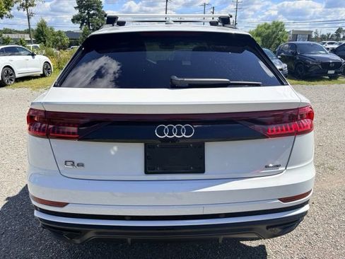 Used 2023 Audi Q8 Premium Plus w/ Premium Plus Package AWD/4WD image 4
