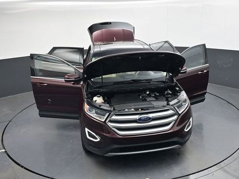 Used 2018 Ford Edge SEL w/ Equipment Group 201A image 37