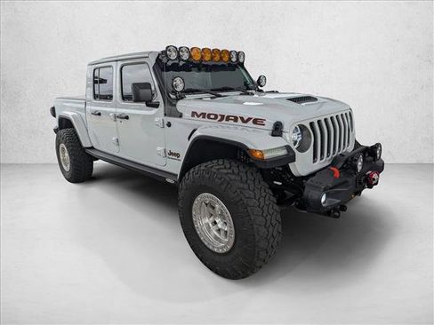 Used 2021 Jeep Gladiator Mojave image 3