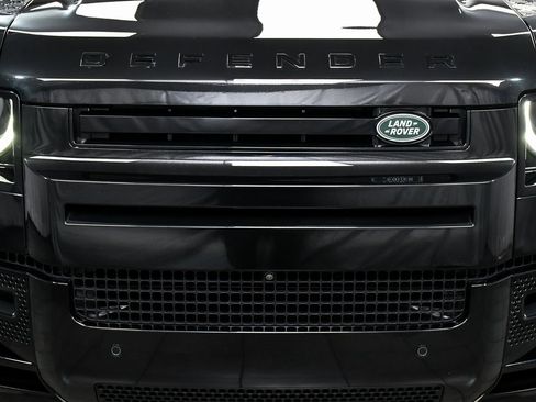 Used 2024 Land Rover Defender 130 X image 66