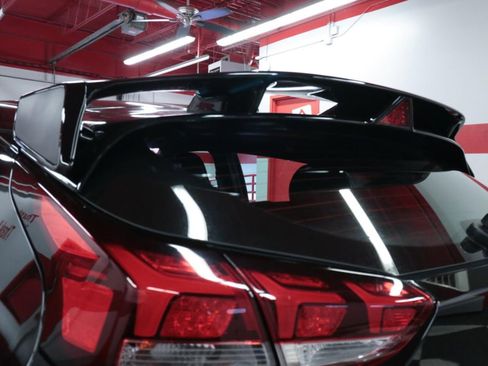 Used 2021 Hyundai Veloster N image 44