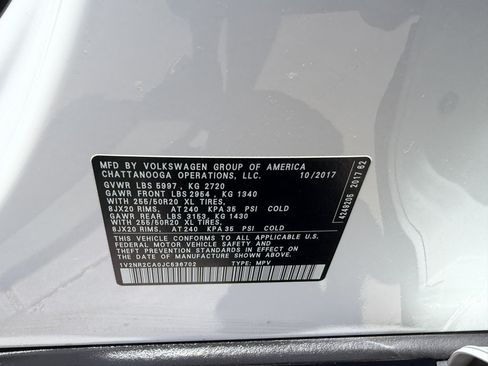 Used 2018 Volkswagen Atlas SEL Premium AWD/4WD image 45