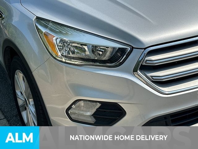 Used 2019 Ford Escape SE FWD image 4
