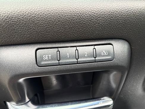 Used 2014 GMC Sierra 1500 Denali w/ Driver Alert Package image 16