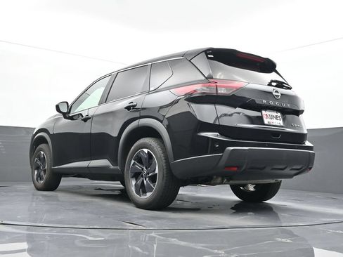 Used 2024 Nissan Rogue SV AWD/4WD image 50