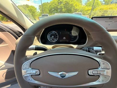 Used 2023 Genesis GV80 3.5T w/ Advanced Package image 4