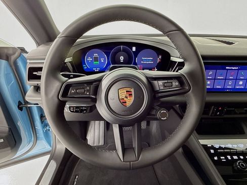 New 2026 Porsche Macan Electric RWD image 16