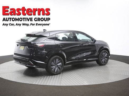 Used 2023 Nissan Ariya AWD image 43
