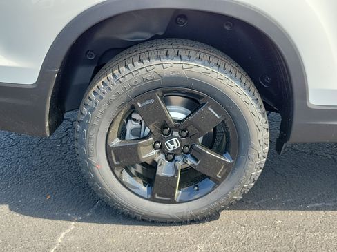 New 2026 Honda Ridgeline Black Edition image 36