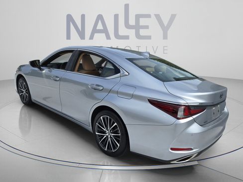 Certified 2022 Lexus ES 350 w/ Premium Package FWD image 3
