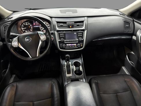 Used 2018 Nissan Altima 2.5 SL FWD image 31
