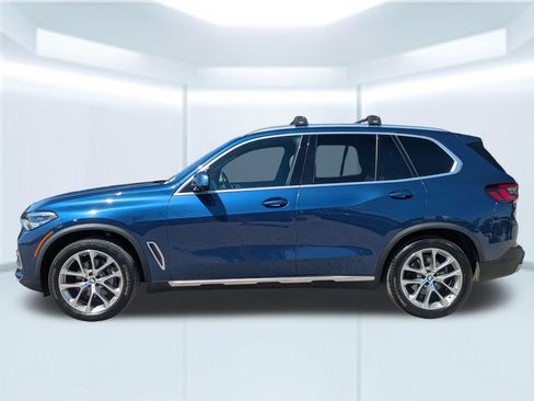 Used 2021 BMW X5 xDrive40i w/ Convenience Package AWD/4WD image 2