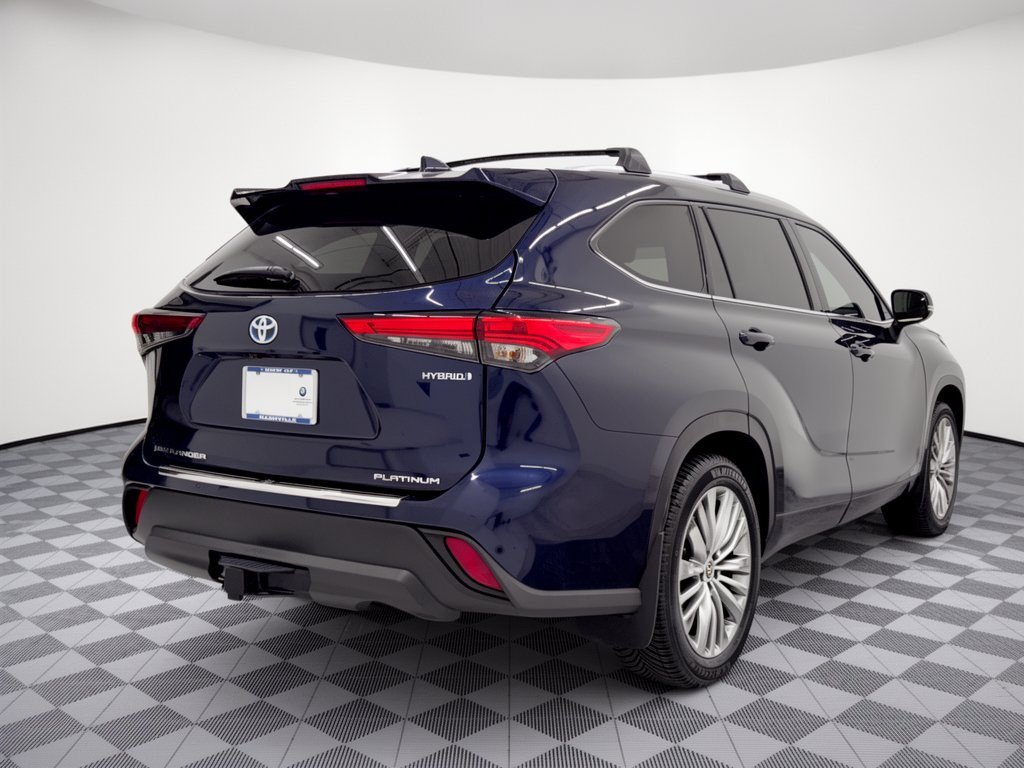 Used 2022 Toyota Highlander Platinum AWD/4WD image 9