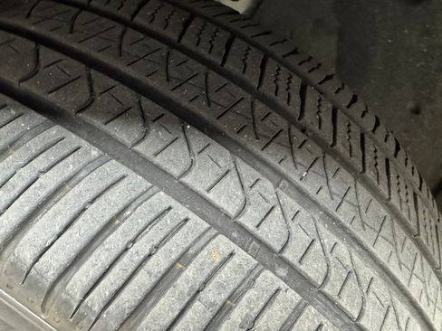 Certified 2023 Mercedes-Benz GLS 450 4MATIC image 31