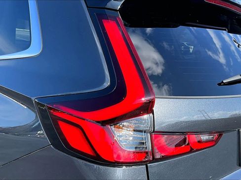 Used 2025 Honda CR-V Sport Touring image 29