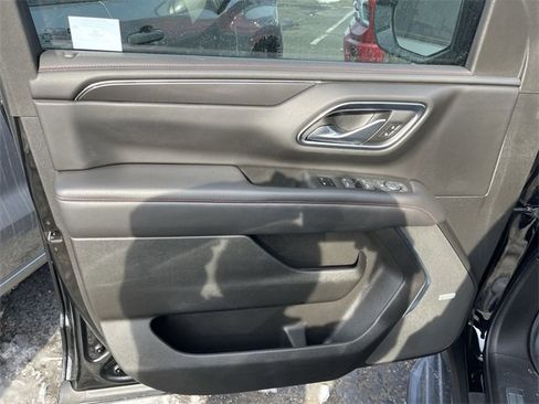 Used 2021 Chevrolet Tahoe RST image 11