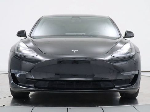 Used 2022 Tesla Model 3 Long Range AWD/4WD image 8