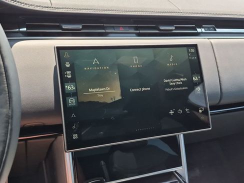 Certified 2025 Land Rover Range Rover SE AWD/4WD image 28