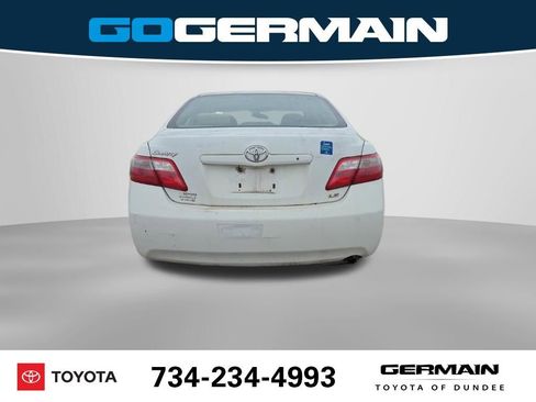 Used 2009 Toyota Camry LE FWD image 10