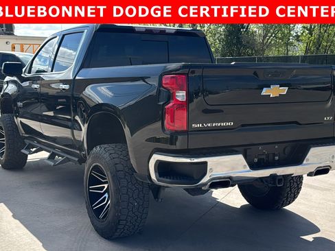 Used 2021 Chevrolet Silverado 1500 LTZ w/ Technology Package image 6