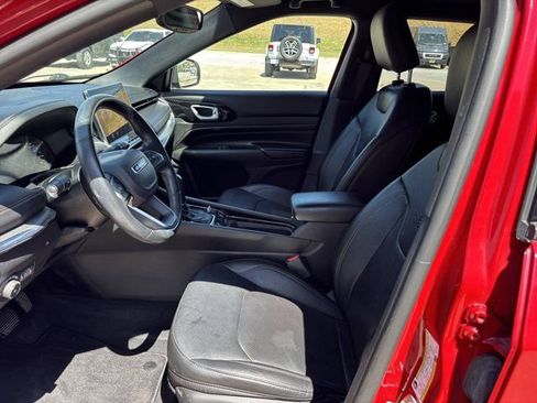 Used 2022 Jeep Compass Limited AWD/4WD image 13