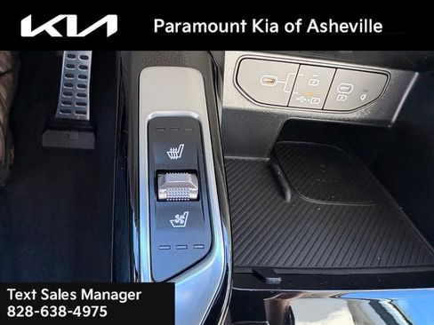 New 2026 Kia Sorento SX image 17