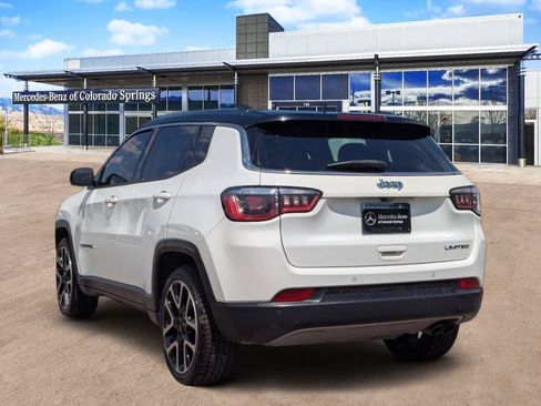 Used 2018 Jeep Compass Limited w/ Safe & Security Group FWD image 5
