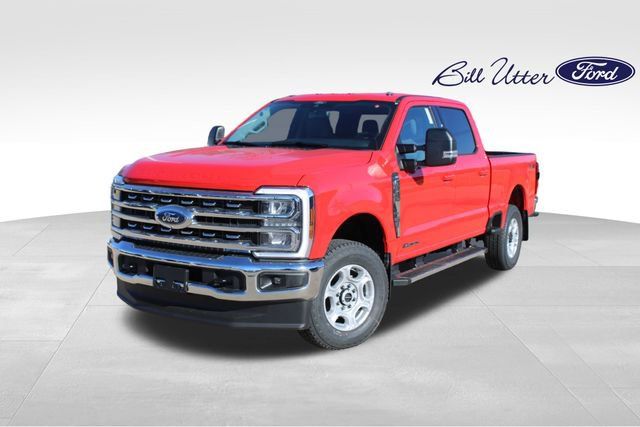 New 2026 Ford F250 XLT w/ XLT Premium Package AWD/4WD image 1