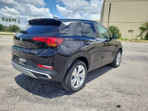 Used 2024 Buick Encore GX Preferred AWD/4WD image 6