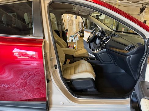 Used 2017 Honda CR-V EX image 28