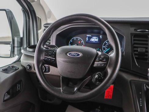 Used 2023 Ford Transit 350 XLT image 13