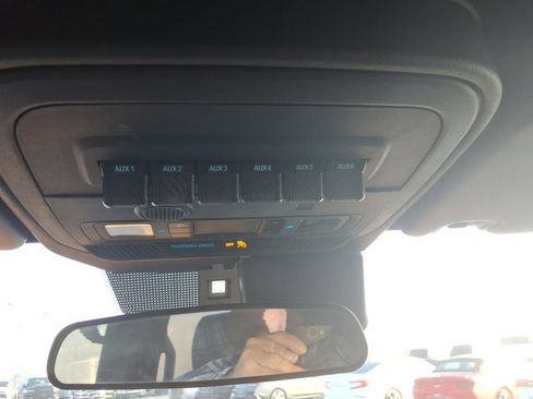 Used 2022 Ford Bronco Black Diamond w/ Sasquatch Package image 16