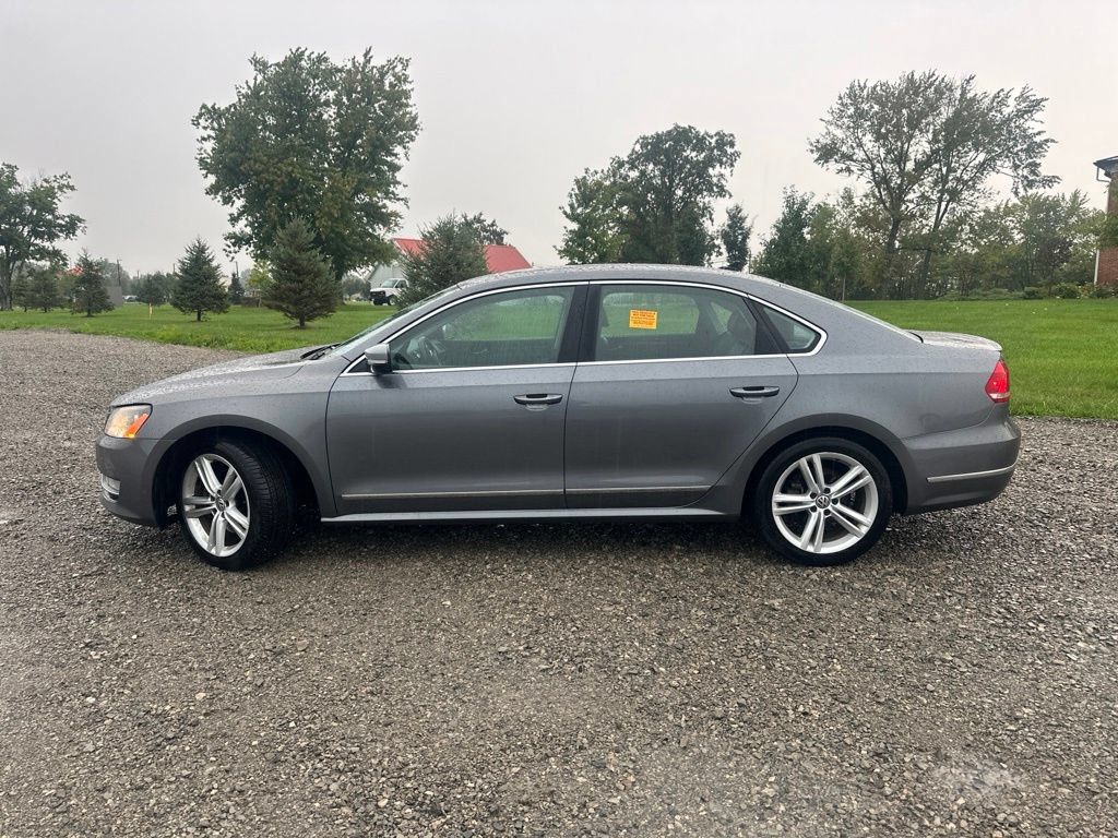 Used 2014 Volkswagen Passat TDI SEL Premium FWD image 8