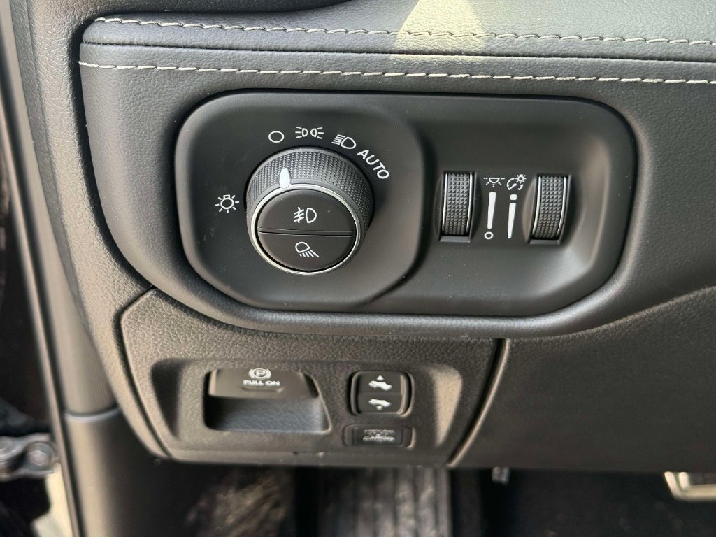 New 2026 RAM 1500 RHO w/ RHO Level 1 Equipment Group AWD/4WD image 17