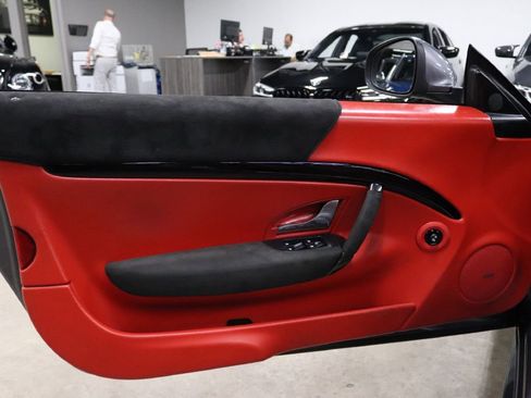 Used 2016 Maserati GranTurismo Sport image 16