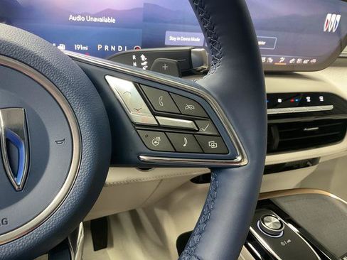 New 2026 Buick Enclave Avenir w/ Super Cruise Package FWD image 26