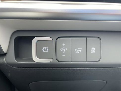 New 2025 Hyundai Santa Fe SEL image 32