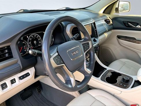 Used 2020 GMC Acadia Denali w/ Technology Package image 14