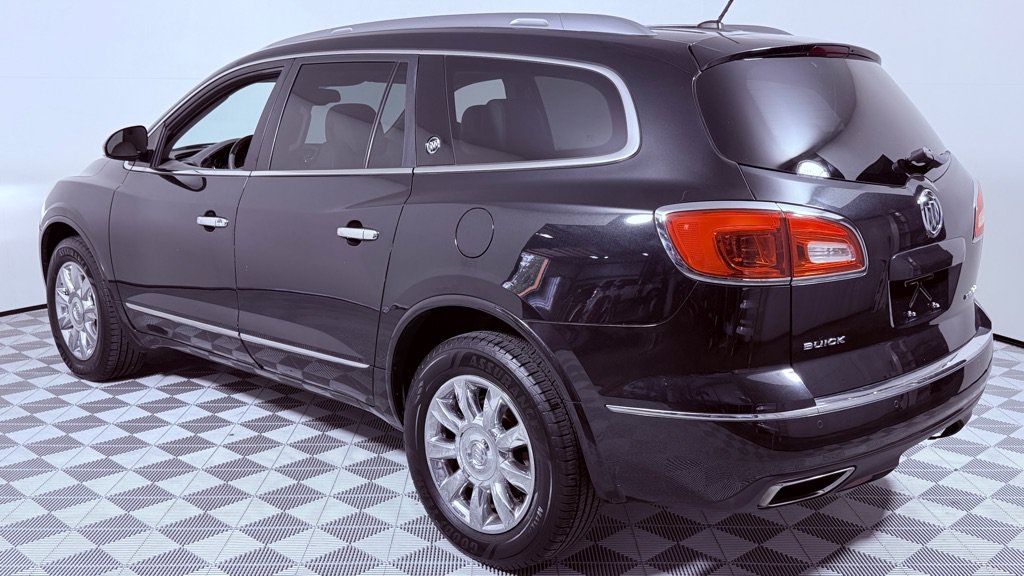Used 2015 Buick Enclave Leather FWD image 4