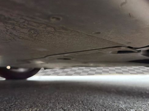 Used 2021 Tesla Model S Plaid image 16