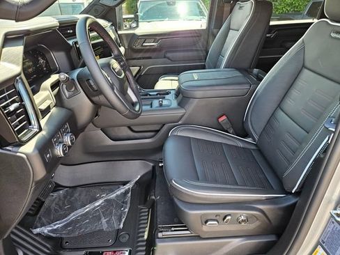 New 2026 GMC Sierra 2500 AT4X AWD/4WD image 18
