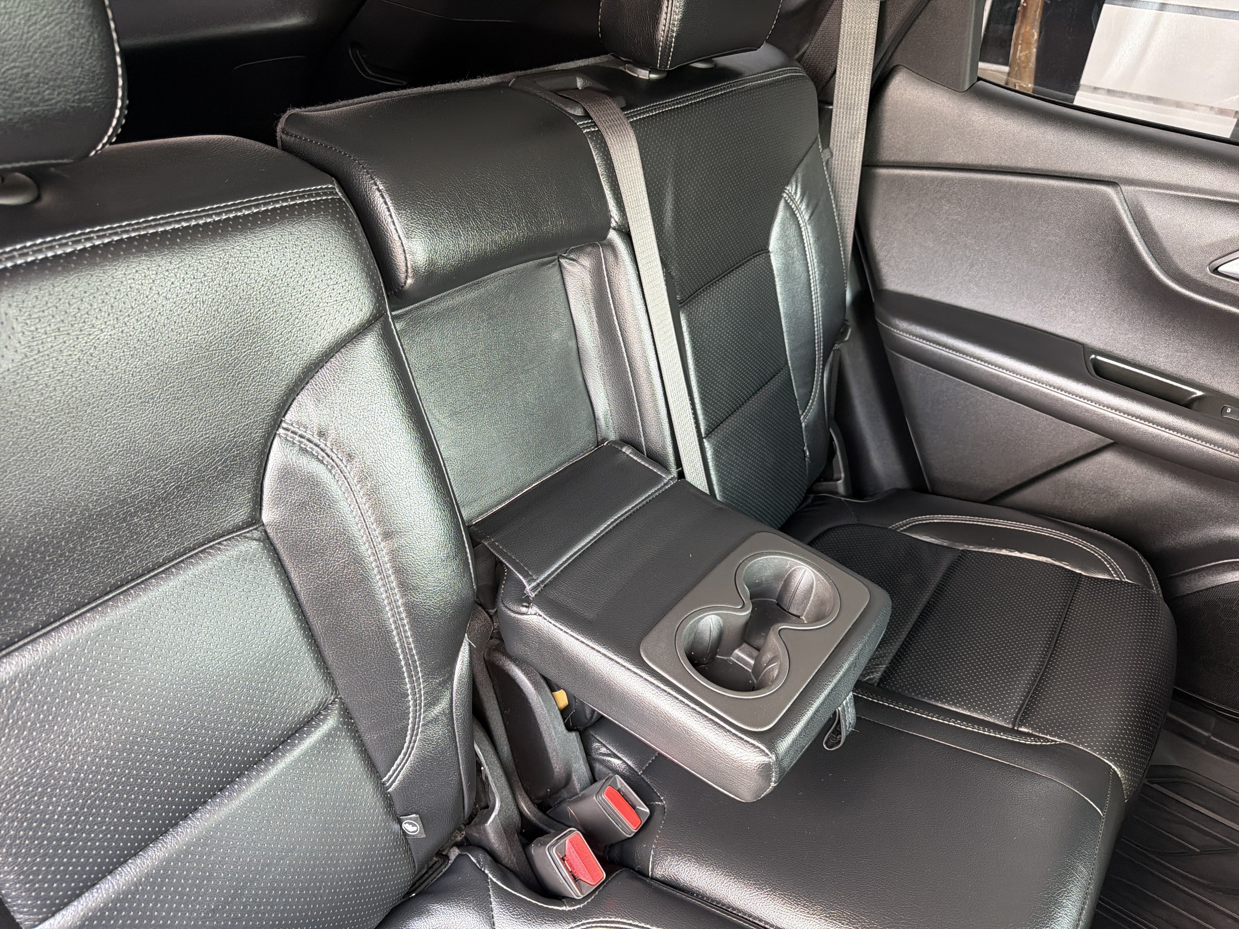 Used 2022 Chevrolet Blazer LT FWD image 10